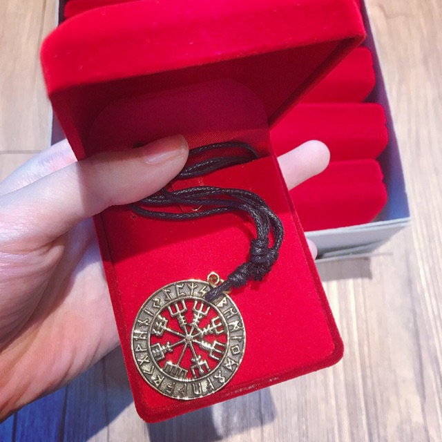 Vòng cổ bánh xe pháp luân