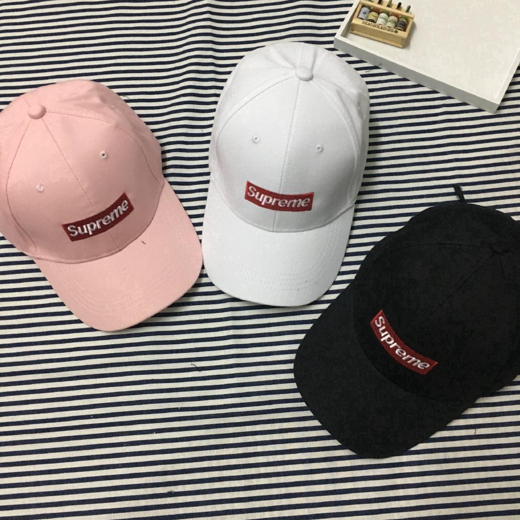 Korean Version Supreme Baseball Hat Men and Women Couple Cap Phiên bản Hàn Quốc Mũ lưỡi trai tối cao Mũ đôi nam nữ