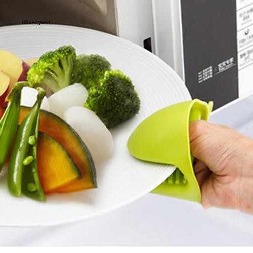 Găng tay silicone chịu nhiệt tiện lợi cho nhà bếp