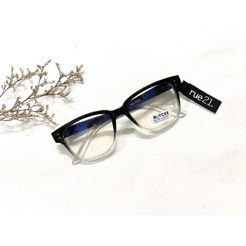 Kính Rue 21 mua sale tại các nước chuẩn auth