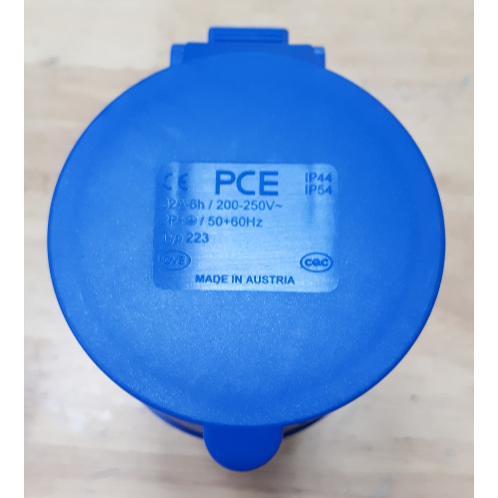 Ổ cắm di động 3 chấu 32A F223 - 6 loại không kín nước (IP44) - PCE