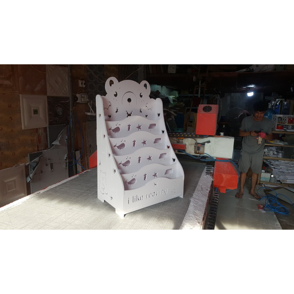 Kệ sách hình gấu 2 cho bé full bộ kèm vít bắt