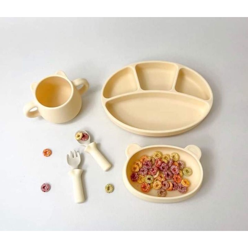 Khay ăn dặm chia ngăn Bluemama