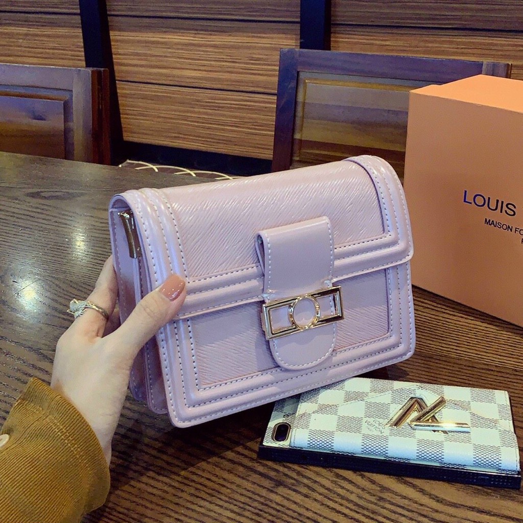 Túi vuông phối dây bính