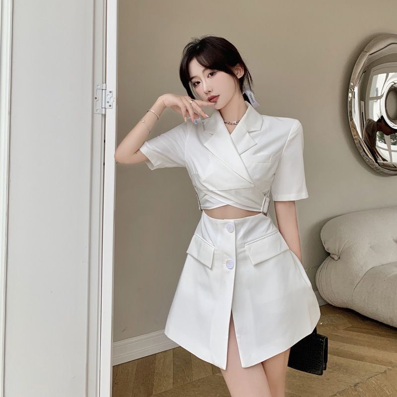 [Order] váy vest liền hở eo - Hàng Quảng Châu