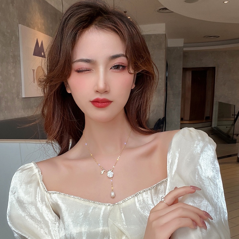 Vòng cổ Hình Hoa Hồng 2022 Sang Trọng Quyến Rũ Cho Nữ