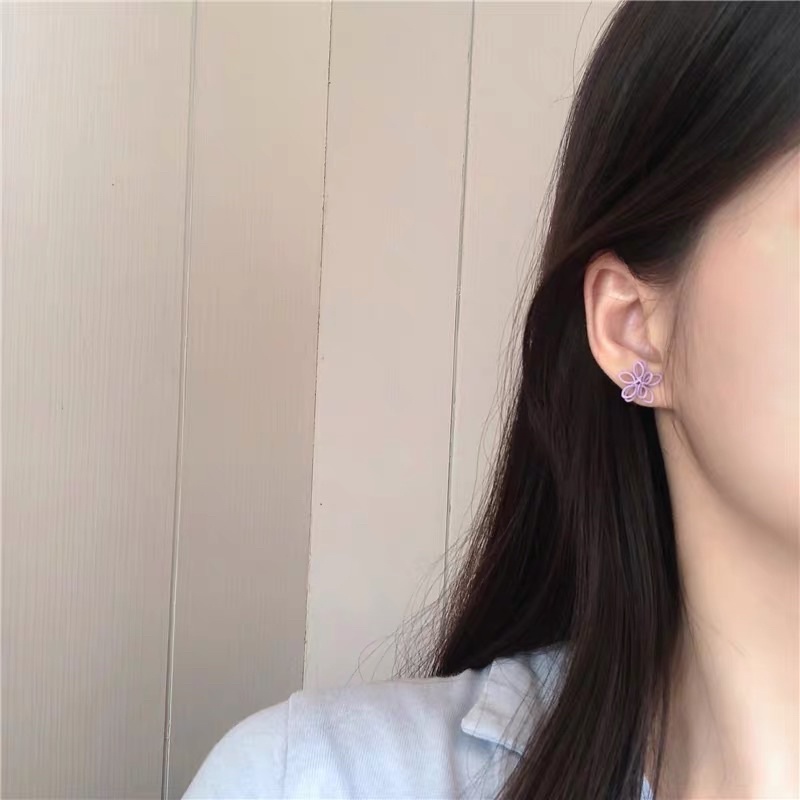 Bông tai xi mạ hoa cúc xinh xắn