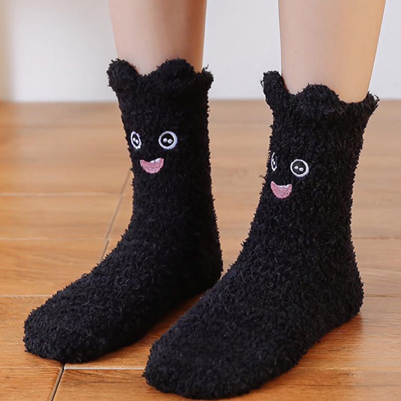 Xixi Vớ Nhung Dày Dặn Thêu Hình Tai Thú 3D Dễ Thương Giữ Ấm Mùa Đông Dành Cho Nữ