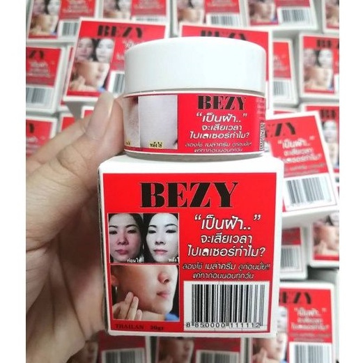 Kem Bong Da Mặt Trắng Da Mờ Thâm Nám