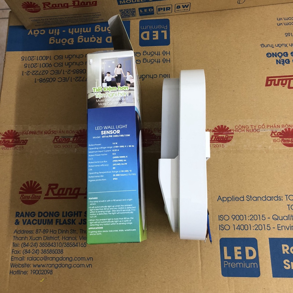 Đèn LED gắn tường, ốp tường cảm biến Rạng Đông 15W - GT16.PIR 220x100/15W