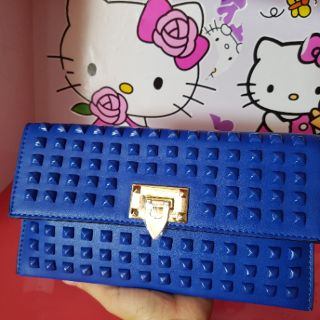 Clutch đinh siêu đẹp siêu hot