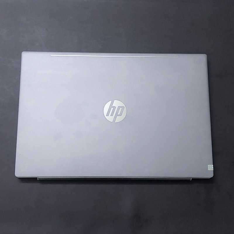 HP Pavilion 15-cs2032TU Core i3-8145U/4GB/256GB SSD/15.6 FHD/Win 10 (6YZ04PA) Like New 99%