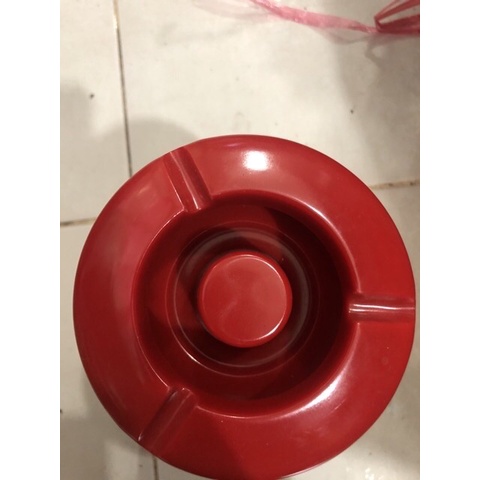 Gạt tàn thuốc nhựa