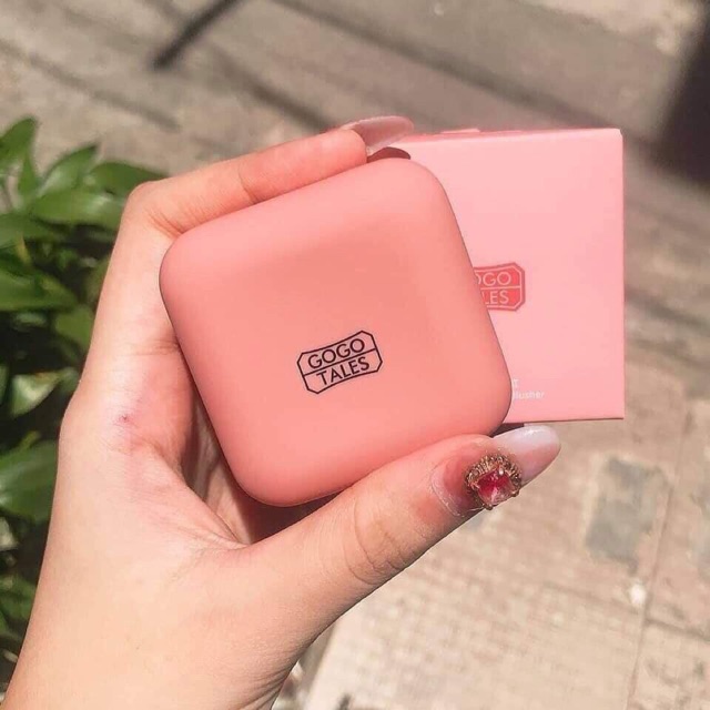 Phấn má Gogo Tales