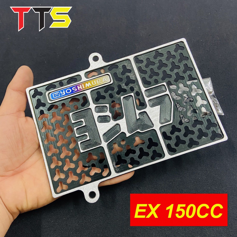 CHE KÉT NƯỚC XE EXCITER 150CC NHÔM CNC 3D TÔNG MÀU 2 LINE ĐEN BẠC ( TEM TITAN YOSHIMURA )