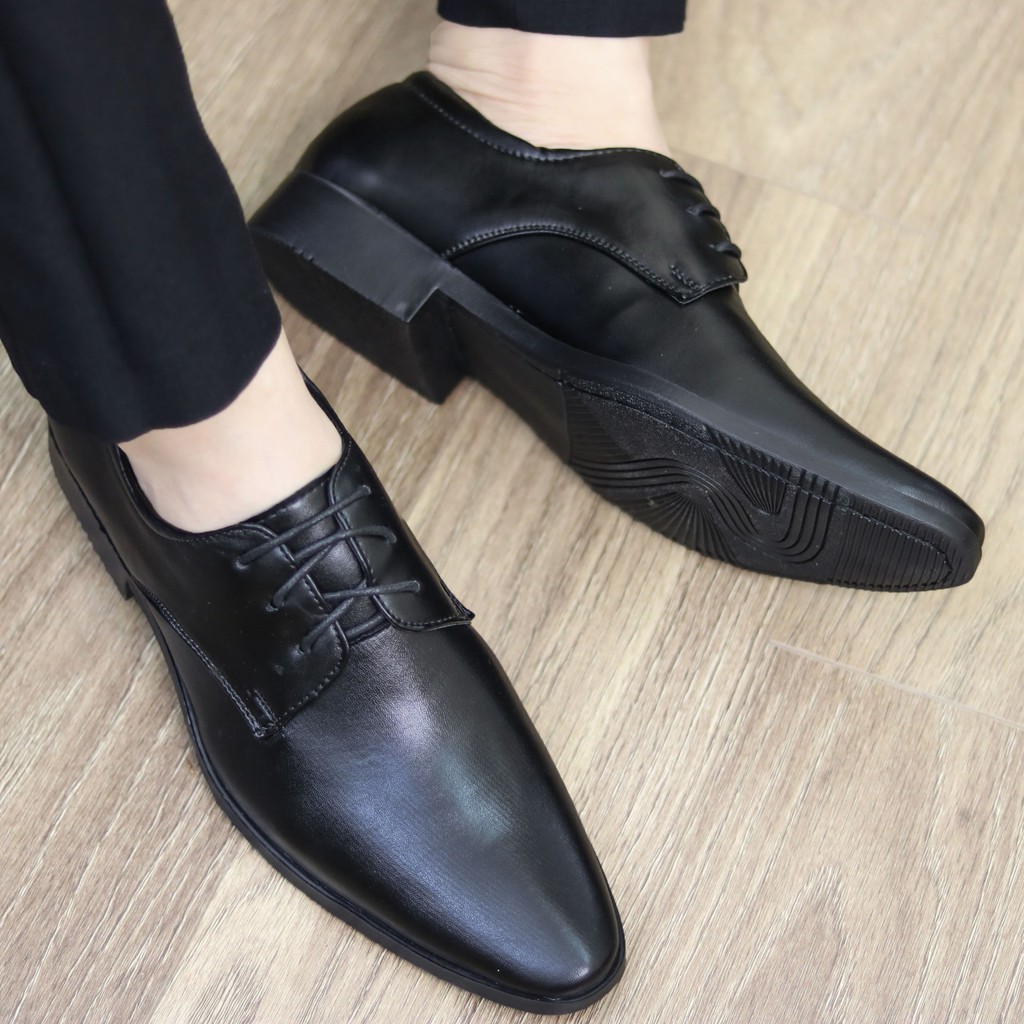 GIÀY BUỘC DÂY NAM -CHẤT LIỆU DA PU CAO CẤP -ĐẾ KHÂU CAO 2,5 CM MÃ L193 MÀU ĐEN | BigBuy360 - bigbuy360.vn