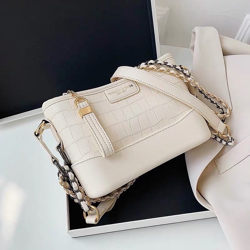 Túi Xách Nữ Thời Trang, Túi Vân Rắn Dễ Dàng Phối Outfit - Namii Closet