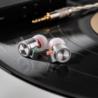 Tai nghe tin Hifi T4