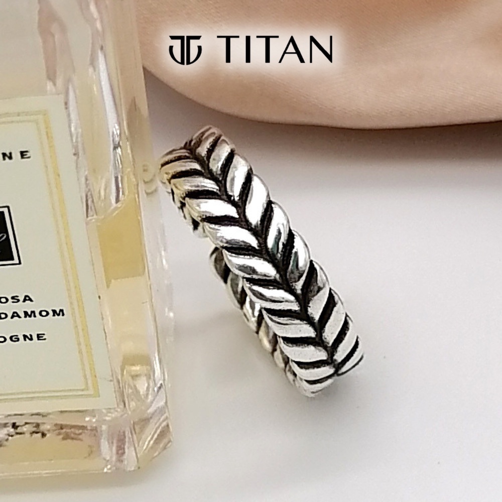 Nhẫn nam nữ họa tiết lá cây, nhẫn thời trang màu bạc 925 hiphop cá tính ring titan freesize không gỉ Titan Shop
