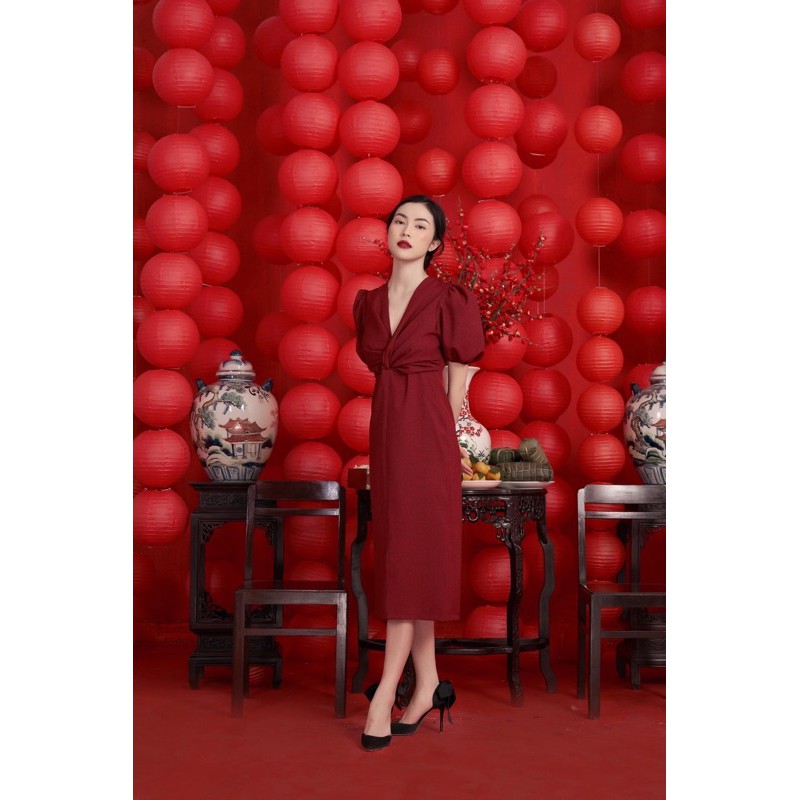 ĐẦM VÁY MERRY 8 RẬP THIẾT KẾ - DÁNG MAXI DÀI KHÔNG KÈM HOA CÀI | BigBuy360 - bigbuy360.vn