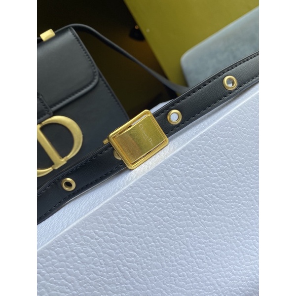 Túi Dior montaige