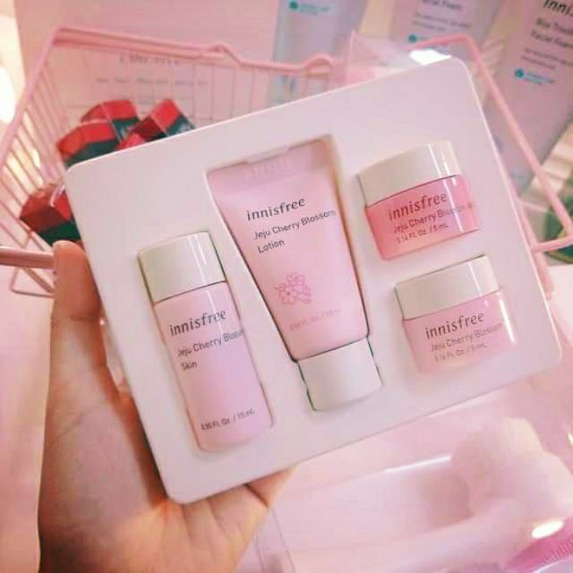 (Date 2023)Set 4 Món Dưỡng Trắng Da Hoa Đào Innisfree Jeju Cherry Blossom Special Kit