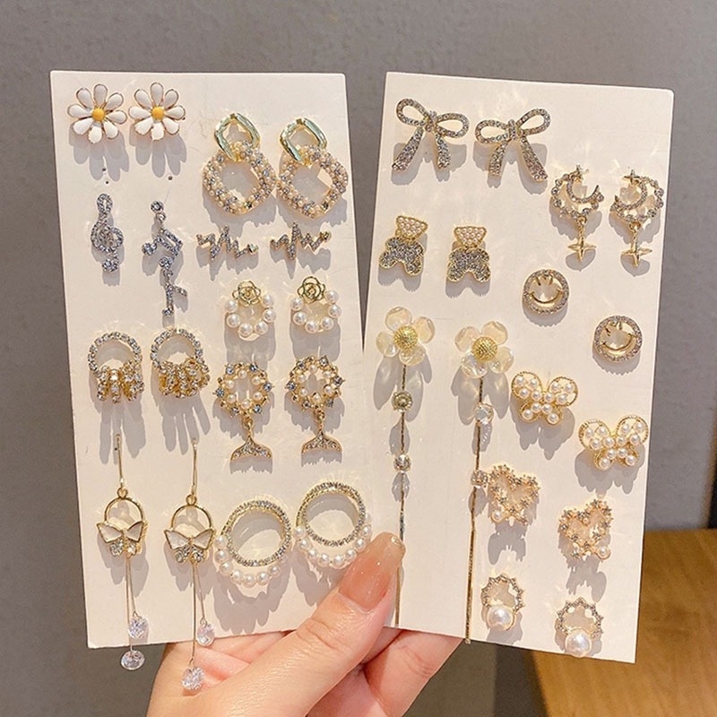 Bộ Khuyên Tai Hình Trái Tim Đơn Giản Thời Trang Hàn Quốc Dành Cho Nữ