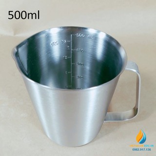 Ca inox 304 có vạch chia tay cầm dung tích 500ml không nắp