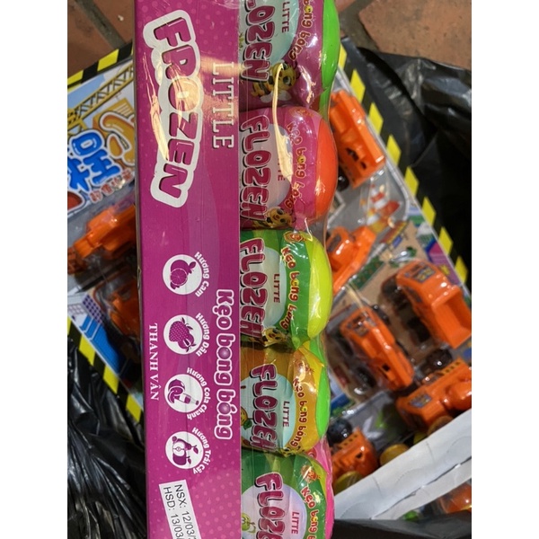 Khay 25 lọ kẹo cao su bong bóng Little