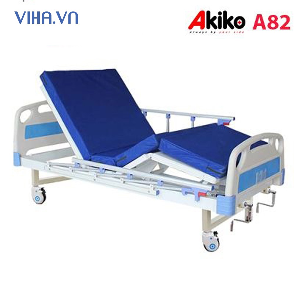 Giường bệnh nhân đa chức năng 2 tay quay Akiko A82