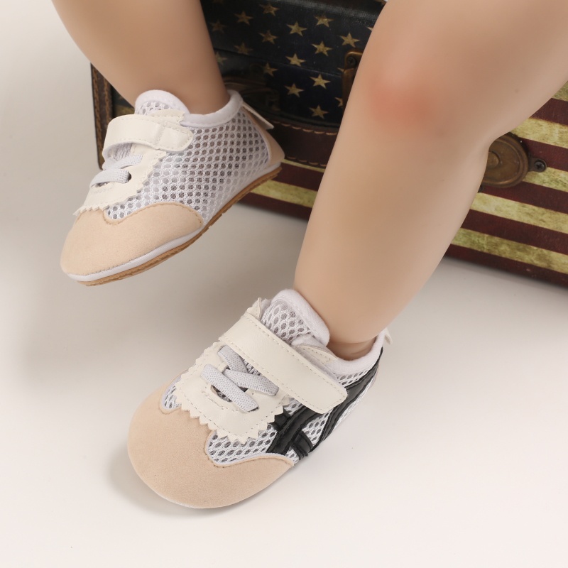 Giày Sneaker Chống Trượt Hợp Thời Trang Cho Bé Từ 0-18 Tháng Tuổi