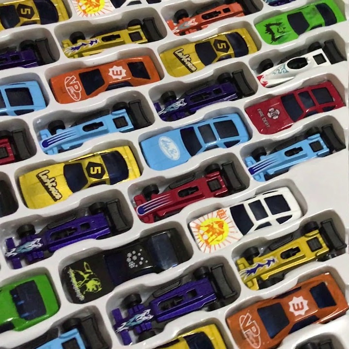Bộ 50 ô tô đồ chơi xe đua motor wheels cho bé thỏa chí vui học BoreMart