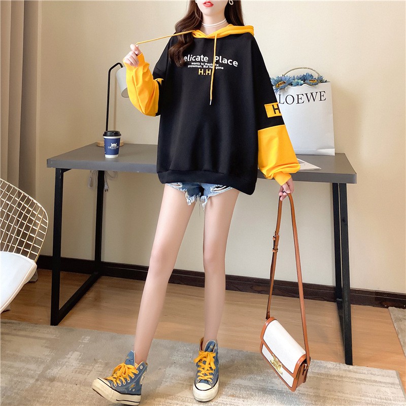 Áo hoodie Nữ dày mịn Delicate phối màu cánh tay, in chữ - Hot trend | BigBuy360 - bigbuy360.vn