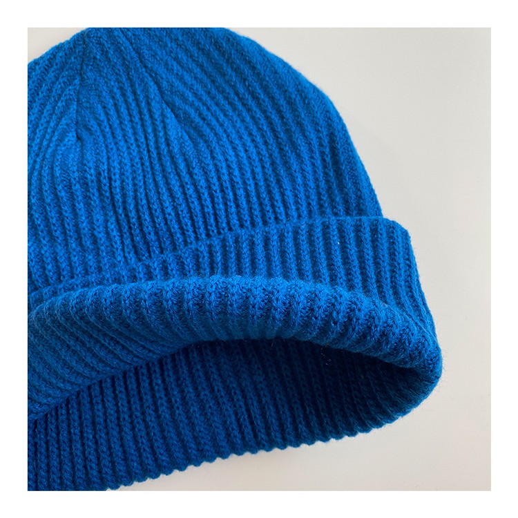 Mũ len thêu chữ Blackpink Lisa thời trang cho cặp đôi