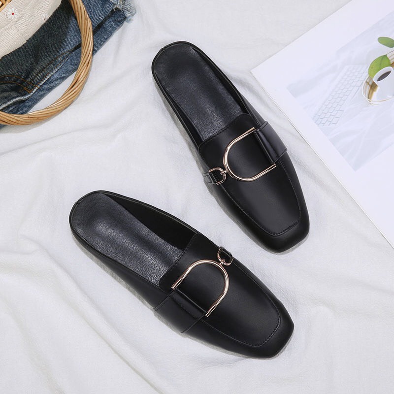 Dép nữ, sục nữ da mềm mũi vuông họa tiết kim loại cao cấp