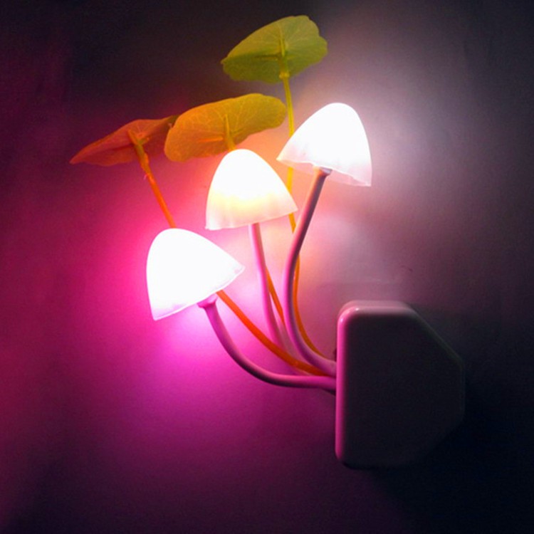 Đèn Led ngủ cảm ứng ánh sáng hình cây nấm