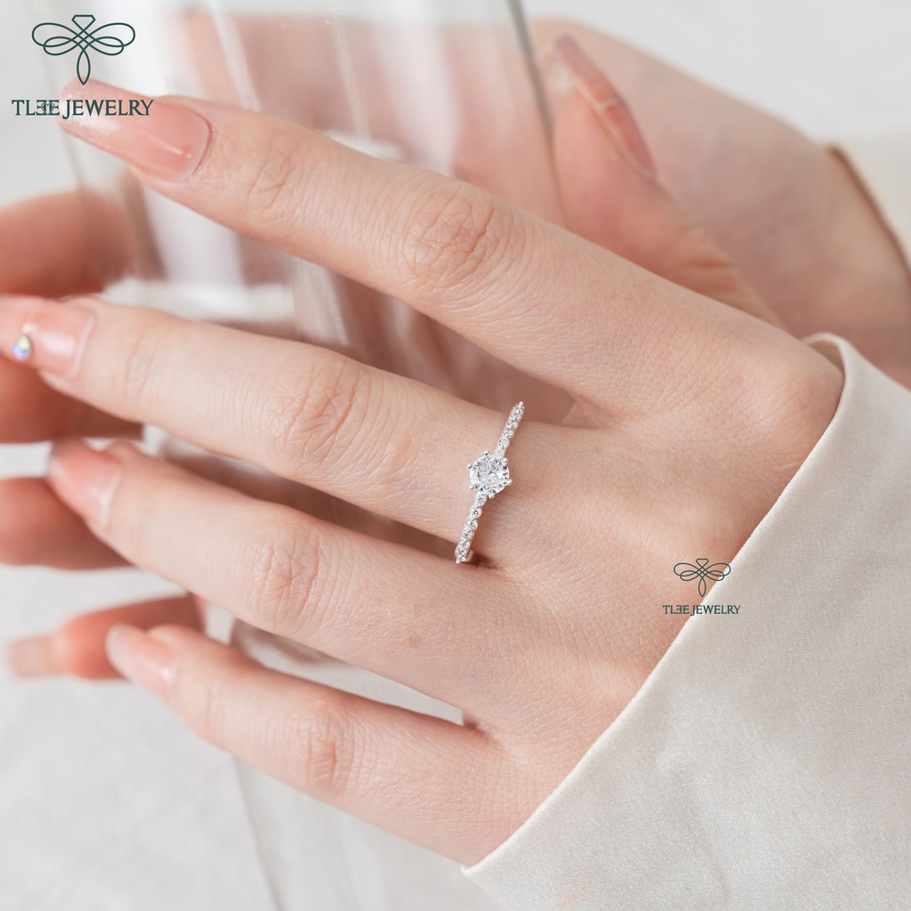 Nhẫn bạc nữ TLEE ổ đá sáu chấu viền 14 viên đá sang trọng TleeJewelry A0193