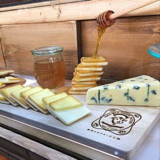 Bánh Tokyo cheese factory