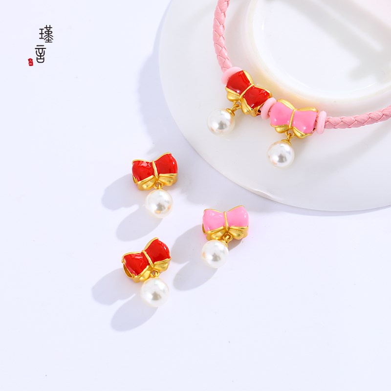 Mặt Dây Chuyền Hình Nơ Đính Ngọc Trai Không Phai