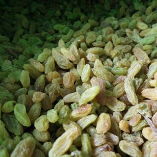 Nho xanh sấy khô Ninh Thuận