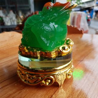 Cóc ngậm tiền phong thủy