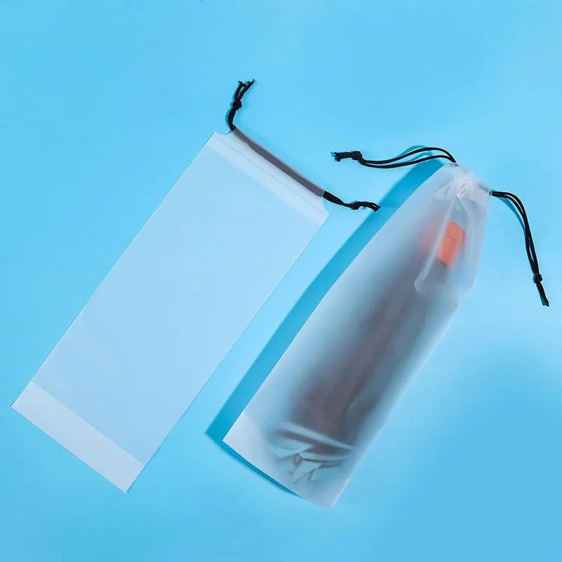 Vỏ Bọc Dù Bằng Nhựa Nhám Mờ Có Dây Rút Dùng Nhiều Lần