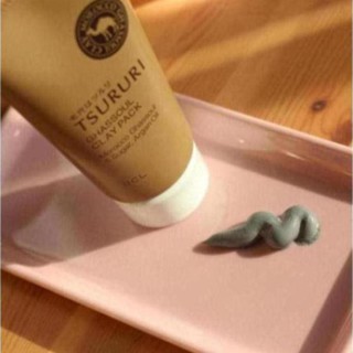 Mặt Nạ Đất Sét/ Bùn Biển Tsururi Clay Pack 150g