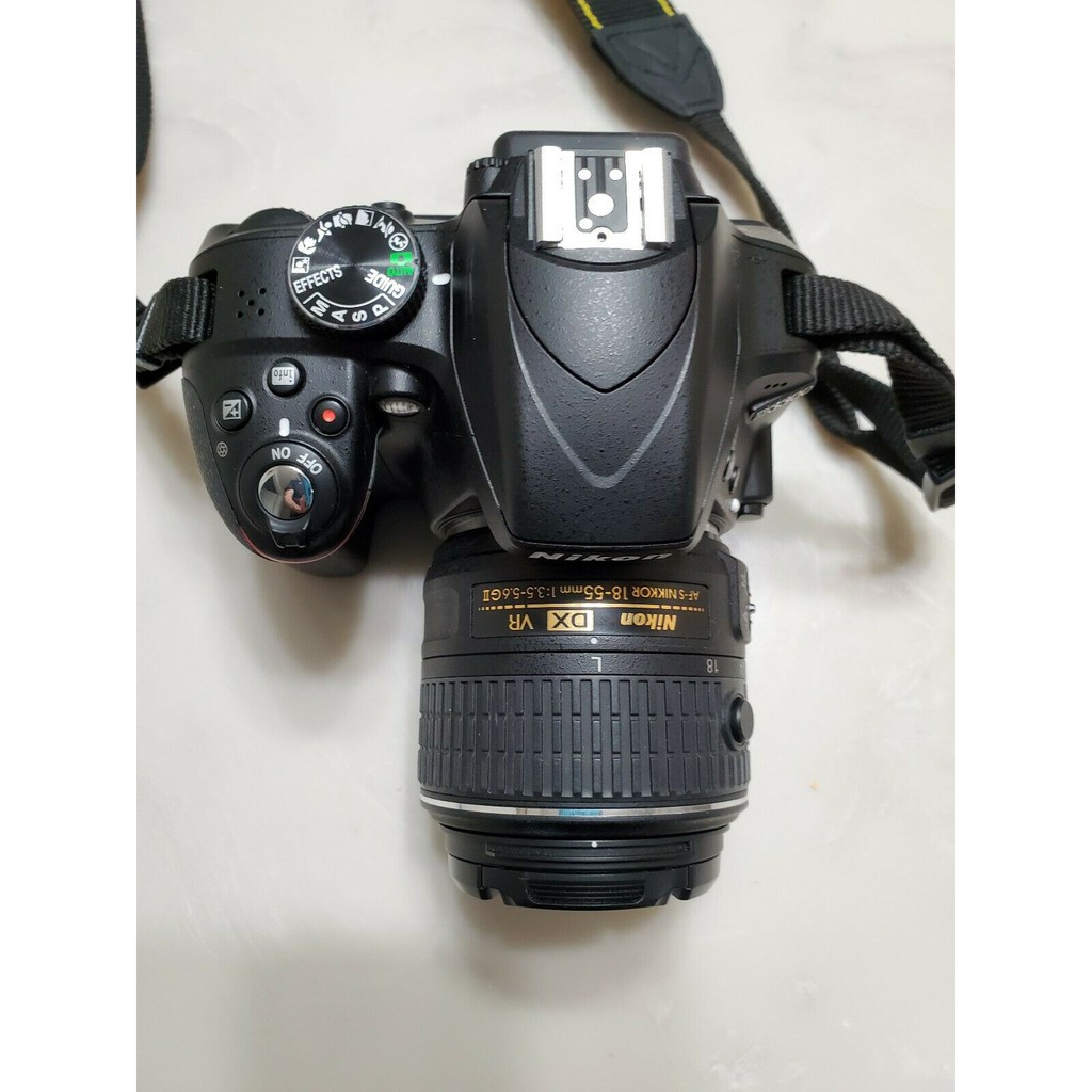 Máy ảnh Nikon D3300 + kit 18-55mm VR II - 24.2MP -Quay FullHD - Mới 95%