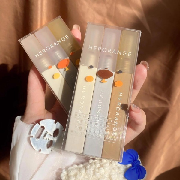 Set 3 Son Kem Lì Herorange Vuông Gấu Xanh Mùa Đông Winter Matte Lip Glaze Nội Địa Trung