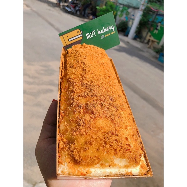 Bông lan cuộn gà