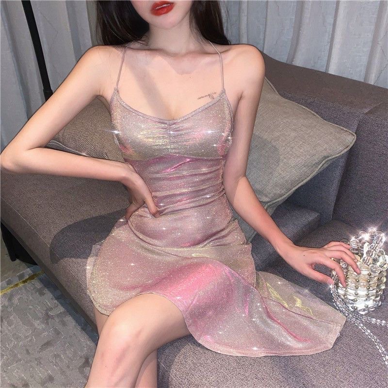 Váy đuôi cá kim tuyến lấp lánh kiêu xa sexy phù hợp đi tiệc cho chị em