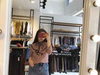 Sơ mi cổ bèo nơ