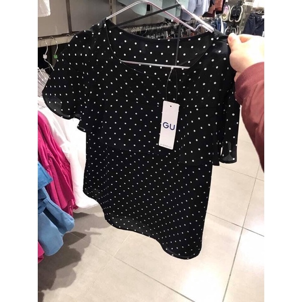 Áo voan Gu nhật size s, m