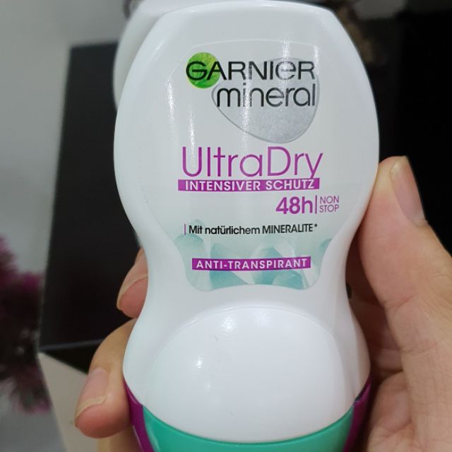 Lăn nách Garnier xách tay Đức
